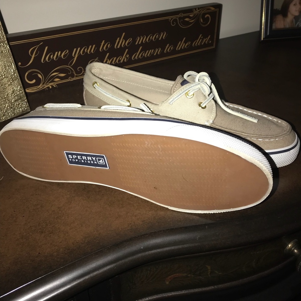 Sperry - image 3